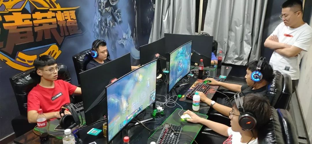 场突如其来 场突如其来