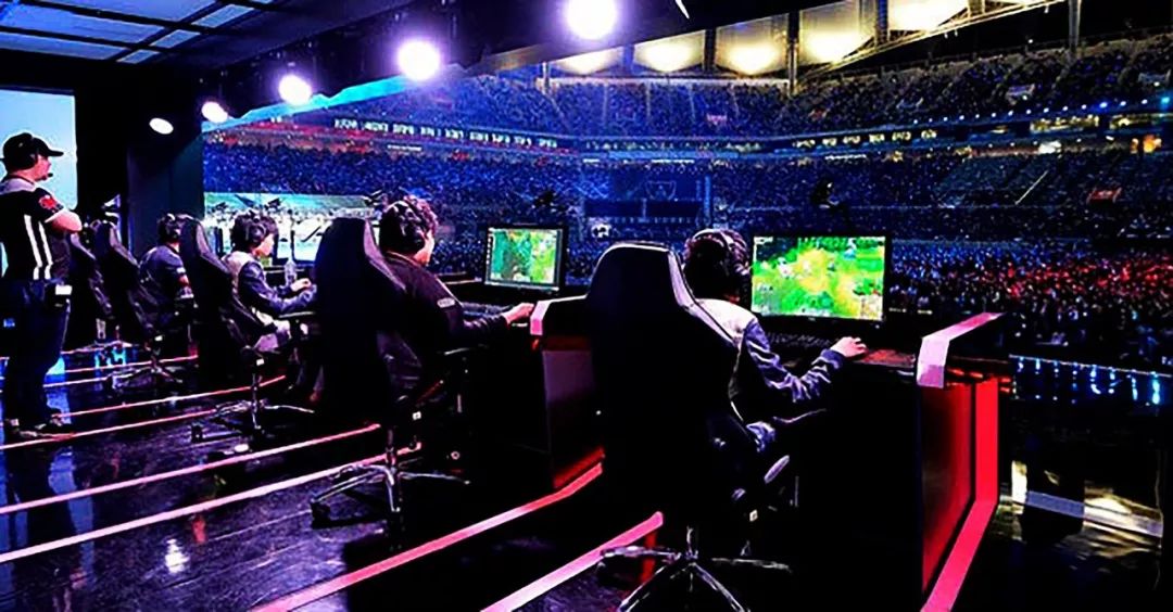 彩发挥都可 彩发挥都可