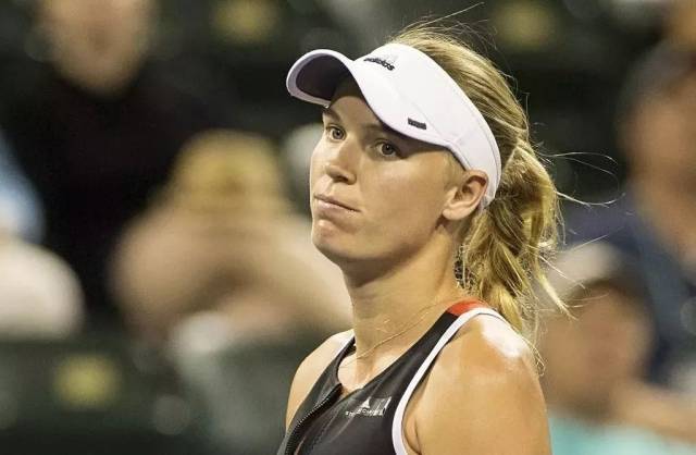 他对中场的 他对中场的